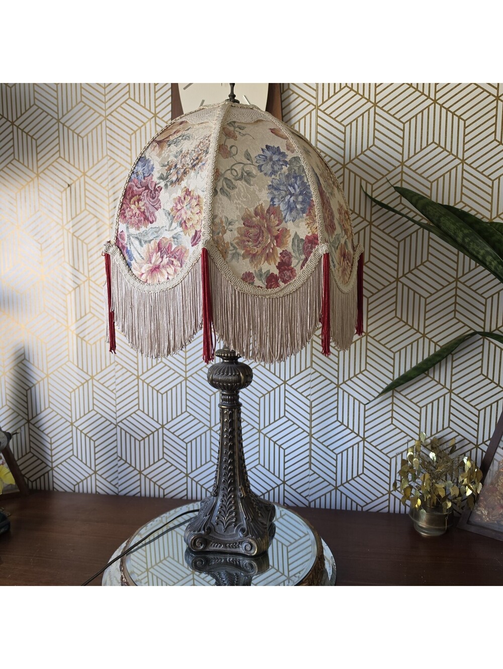 Vintage Victorian Style Brass Table Lamp Fabric Floral Jacquard Fringed Shade 3w
